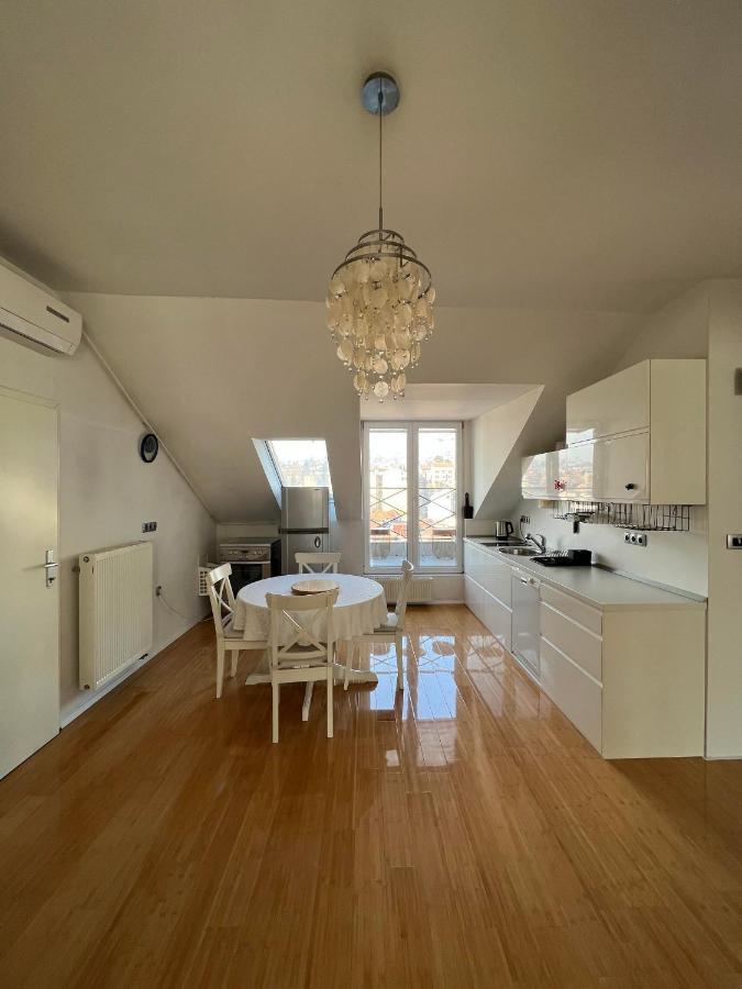 Lejla Apartment SJJ Buitenkant foto